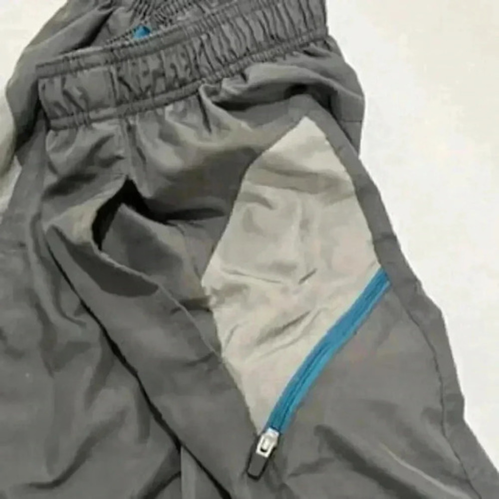 Champion Gray Fully‎ Mesh Lined Trainers Soccer Workout Unisex Pants Size Medium - Picture 8 of 12
